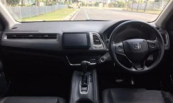 Mobil Honda HR-V 2020 E Special Edition dijual, Banten 10