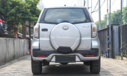 Daihatsu Terios X 2015 1