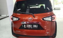 Mobil Toyota Sienta 2017 V terbaik di Jawa Barat 1
