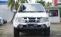 Isuzu Panther GRAND TOURING MT 2014 Putih Siap Pakai Murah Bergaransi DP 22Juta 1