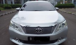 TOYOTA CAMRY V AT SILVER 2013 5
