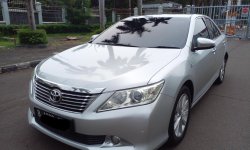TOYOTA CAMRY V AT SILVER 2013 6