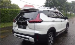 Jual mobil bekas murah Mitsubishi Xpander Cross 2020 di Jawa Timur 6