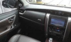 Jual mobil Toyota Fortuner VRZ 2017 bekas, DKI Jakarta 1