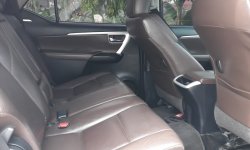 Jual mobil Toyota Fortuner 2018 2