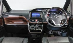 Toyota Voxy CVT 2019 MPV 5