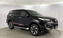 Dijual mobil bekas Toyota Fortuner TRD, DKI Jakarta  5
