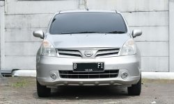 Nissan Grand Livina XV 2011 6