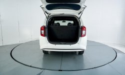 Daihatsu Sigra 1.2 R MT 2019 Putih 10