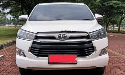 Mobil Toyota Kijang Innova 2016 V terbaik di DKI Jakarta 11