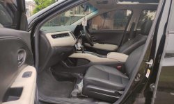 Jual cepat Honda HR-V Prestige 2015 di Banten 10