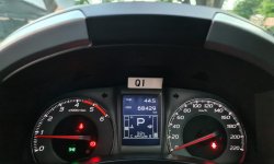 Isuzu MU-X 2.5 2014 Hitam,km low 5
