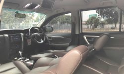 Toyota Fortuner 2.4 VRZ TRD AT 2018 Putih 6