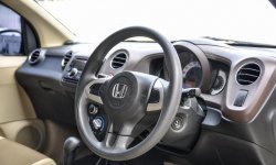 Honda Brio E 2014 Hatchback 5