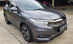 Honda New HRV 1.5 E CVT Special Edition 2019 abu abu 2