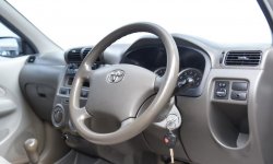Toyota Avanza G 2011 3