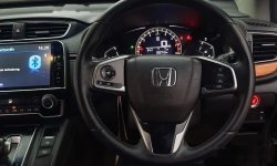 Jawa Timur, Honda CR-V Prestige 2018 kondisi terawat 8