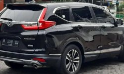 Jawa Timur, Honda CR-V Prestige 2018 kondisi terawat 3