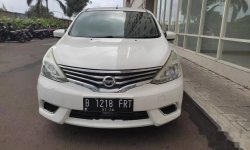 Mobil Nissan Grand Livina 2016 SV terbaik di DKI Jakarta 3