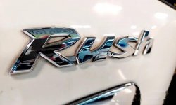 Jual mobil bekas murah Toyota Sportivo 2016 di Jawa Timur 2