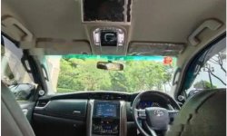Dijual mobil bekas Toyota Fortuner VRZ, Banten  6