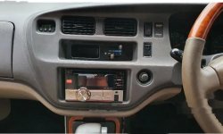DKI Jakarta, Toyota Kijang Krista 2003 kondisi terawat 4