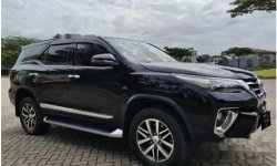 Dijual mobil bekas Toyota Fortuner VRZ, Banten  11