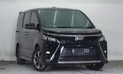 Toyota Voxy CVT 2018 7