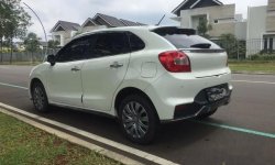 Mobil Suzuki Baleno 2019 Hatchback A/T terbaik di Banten 4