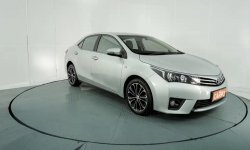 Corolla Altis 1.8 V AT 2015 Silver 2