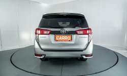 Toyota Kijang Innova 2.4 Venturer 4