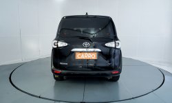 Toyota Sienta V MT 2017 Hitam 8
