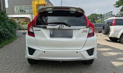 Honda Jazz RS CVT Matic 2016 Putih 5