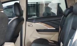 Mitsubishi Xpander A/T Tahun 2018 Hitam 3