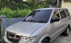 Mobil Isuzu Panther 2017 2.5 terbaik di Kalimantan Timur 4