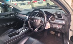 Honda Civic Turbo 1.5 Automatic 2016 8