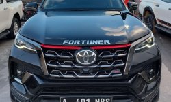 PROMO Toyota Fortuner VRZ Tahun 2021 Hitam 4