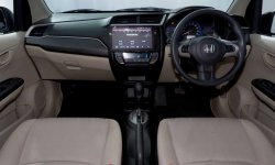 Honda Mobilio E AT 2017 Hitam 8