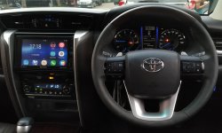 Toyota Fortuner 2.4 VRZ AT 2017 Hitam KM 40rb mulus 4