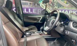 Toyota Fortuner VRZ TRD AT Grey 2017 10
