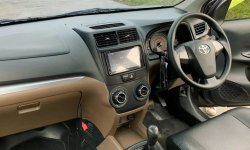 Toyota Avanza E Manual 2015 Abu-abu 9