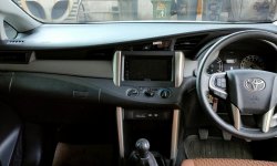 Toyota Innova 2.0 G M/T ( Manual ) 2018 Putih Mulus Siap Pakai Good Condition 8