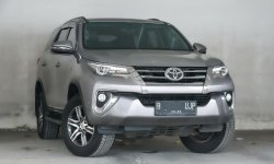 Toyota Fortuner 2.4 G AT 2017 Silver Siap Pakai Murah Bergaransi DP 50Juta 1
