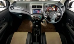 Daihatsu Ayla 1.2 R Deluxe MT 2017 Abu Abu 8