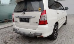 Jual mobil Toyota Kijang Innova V 2013 bekas, Jawa Barat 1