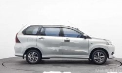 Mobil Toyota Avanza 2015 Veloz dijual, DKI Jakarta 11