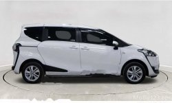 Jual mobil bekas murah Toyota Sienta G 2018 di Jawa Barat 3