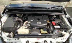 Toyota Kijang Innova 2.4 V A/T 2019 3