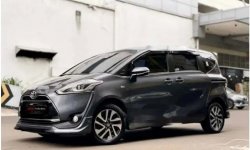 Jual Toyota Sienta Q 2016 harga murah di DKI Jakarta 2