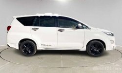 Jual Toyota Kijang Innova V 2020 harga murah di Banten 2